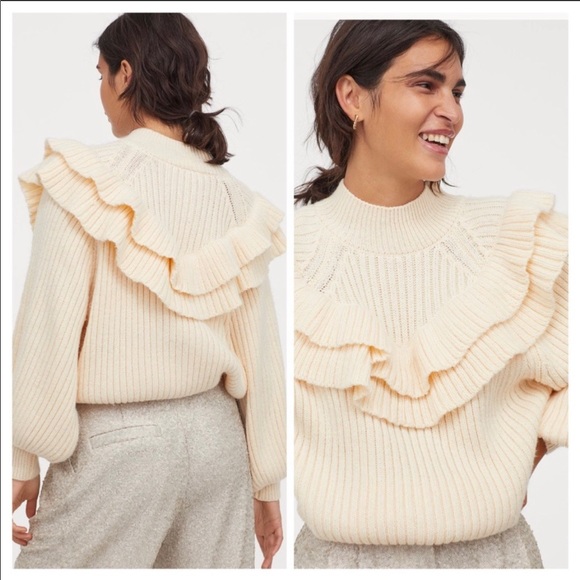 H&M BLOGGERS FAVORITE RUFFLED SWEATER π¦ - Picture 8 of 12